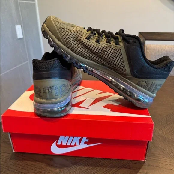 Nike Air Max 2013 - Picture 2 of 5